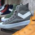 Welcome Monsoons! Five Shoes to Flaunt During Rainy Season