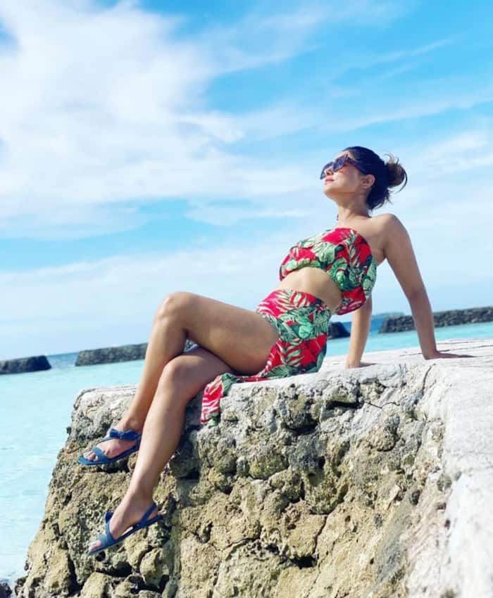 Hina Khan Goes Super Sultry in Her HOT Photos
