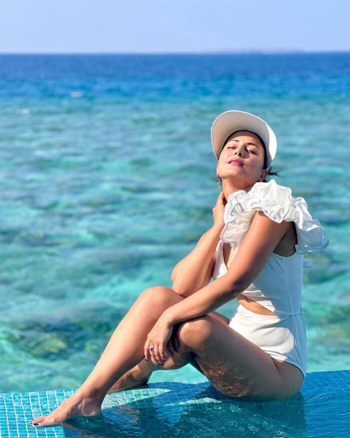 Hina Khan Hot Bikini Photos