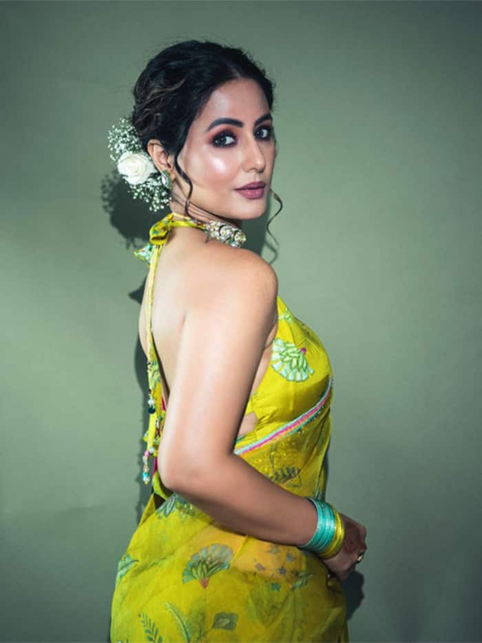 Hina Khan Sultry Vibes