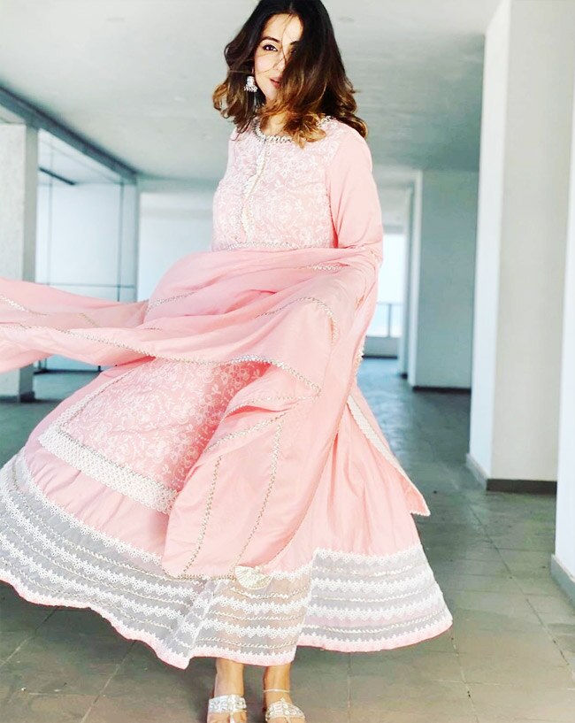 Hina Khan wears a peach suit on Eid