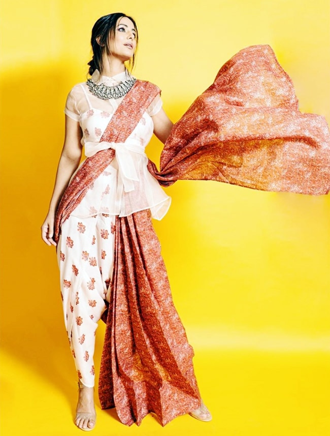 Twisted Tradition – 2 Quick and Quirky saree looks – drapeastory