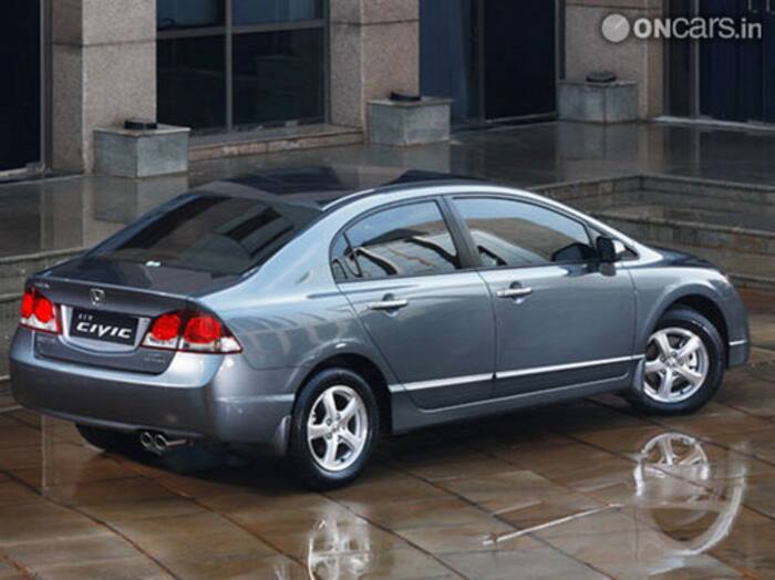 Honda Civic Exterior img5