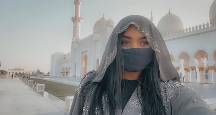 Hot Jassym Lora   Somewhere in Middle East