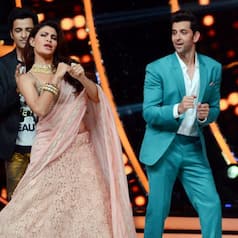 Hrithik Roshan takes the dance floor by storm on Jhalak Dikha Jaa during Kaabil promotions