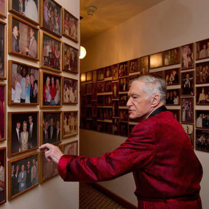 PICS: A tour inside the grandeur of Hugh Hefner’s Playboy Mansion in ...