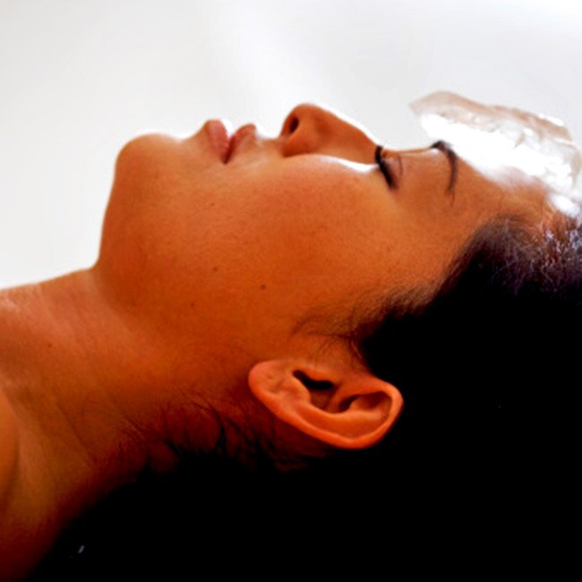 Ice treatment reduces dark circles