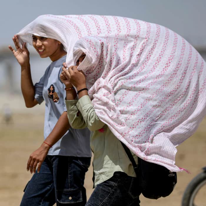 IMD Weather Update  Heatwave in Delhi  Rajasthan  MP in 48 hours  Rain predicted in THESE states