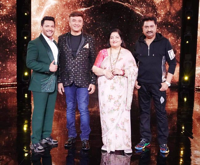 Indian Idol 12 Legendary Singers Kumar Sanu, Anuradha Paudwal