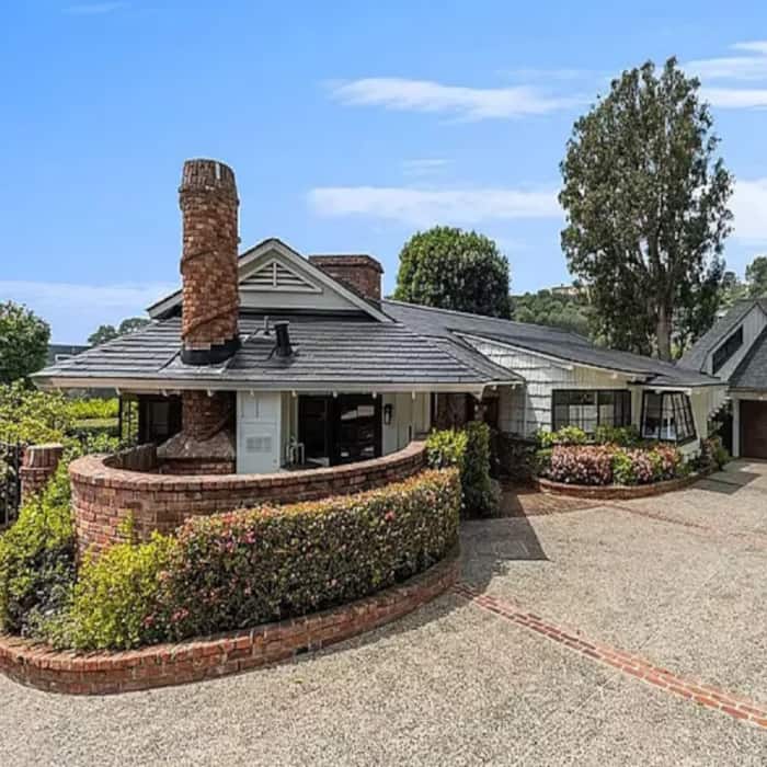 Inside photos of Elon Musk, world's richest man, home, he lives in...
