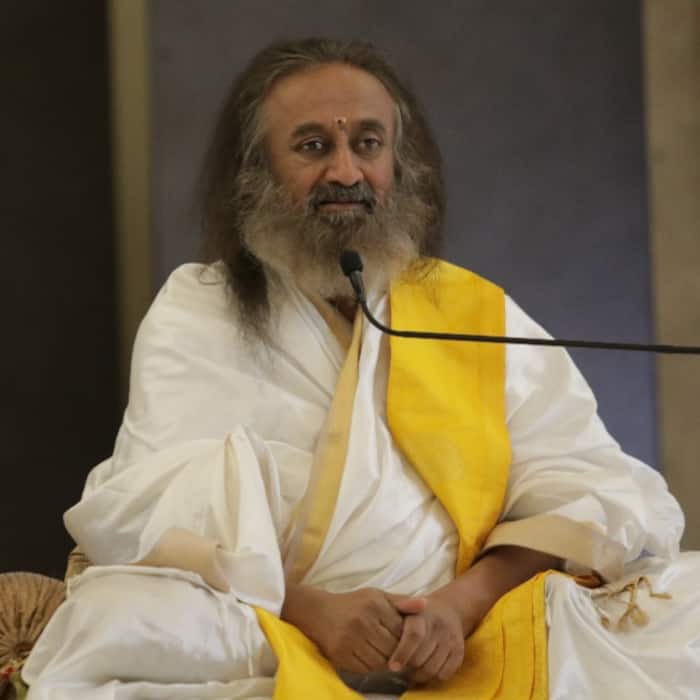 International Day of Yoga 2025  10 Quotes of Gurudev Sri Sri Ravi Shankar on Yoga