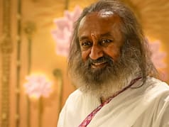 International Day of Yoga 2025: 10 Quotes of Gurudev Sri Sri Ravi Shankar on Yoga