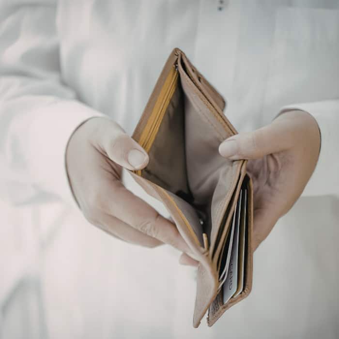 Is no one poor in Switzerland 