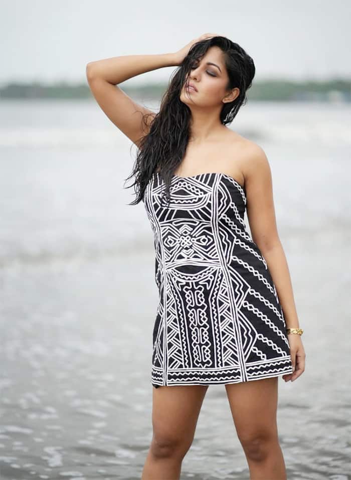 Ishita Dutta Glam Doll