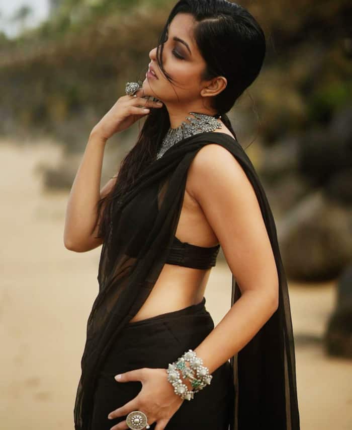 Ishita Dutta Hotness Personified