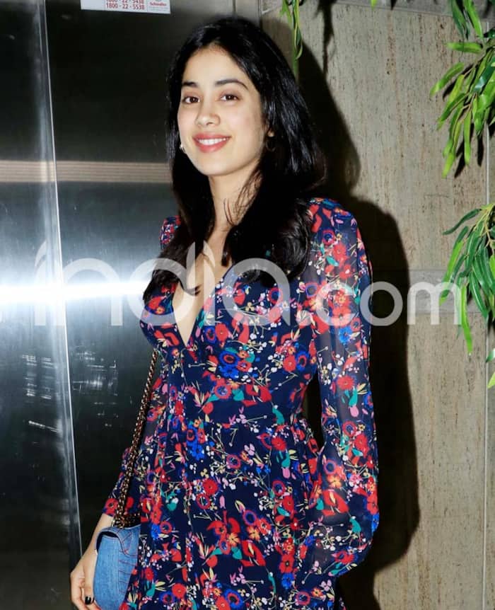 Janhvi attended the screening too
