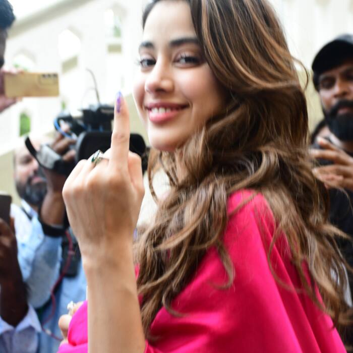 Janhvi Kapoor Flaunts Her Vote