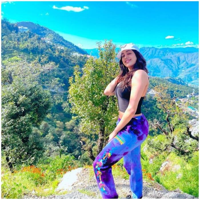 Janhvi Kapoor visits Mussoorie to soak in some hilly-ness