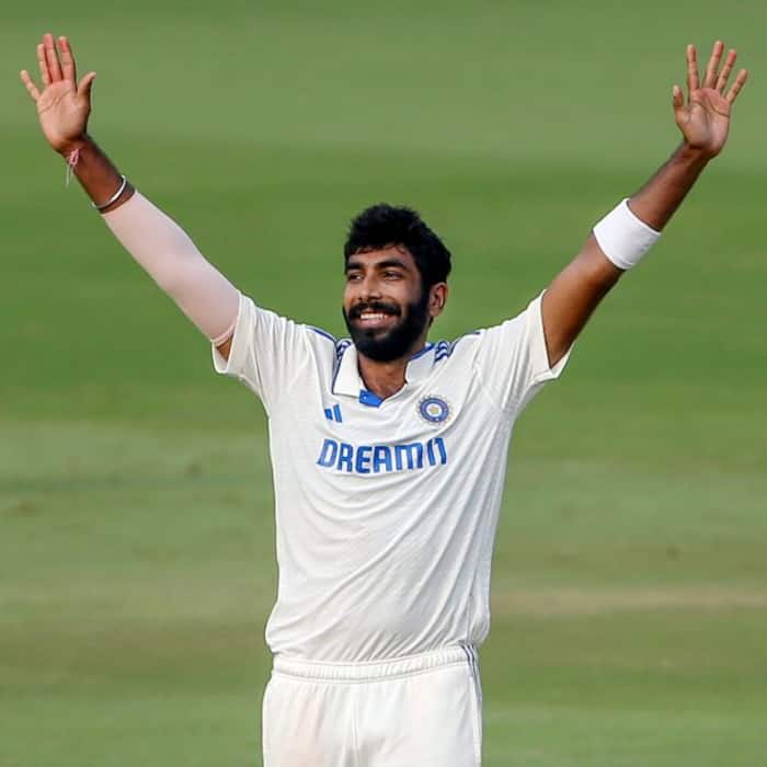 Jasprit Bumrah   14 92