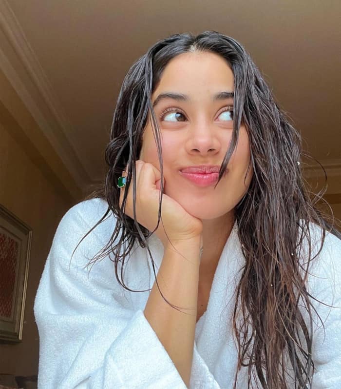 Jhanvi Kapoor Cutest Photos