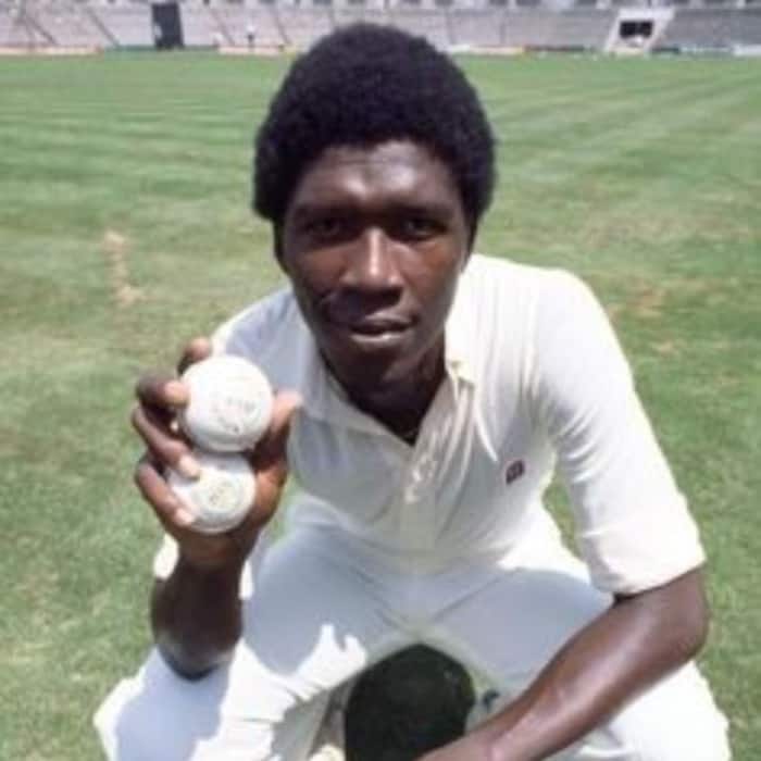 Joel Garner   16 60