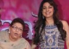 Juhi Chawla Remembers Saroj Khan With The 'Shirt Scene' From Qayamat Se Qayamat Tak