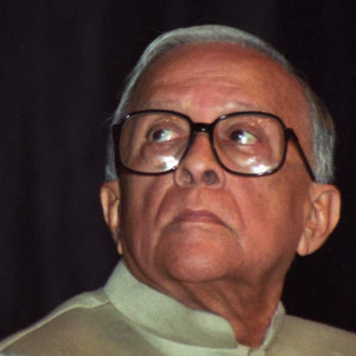 Jyoti Basu (1977–2000)