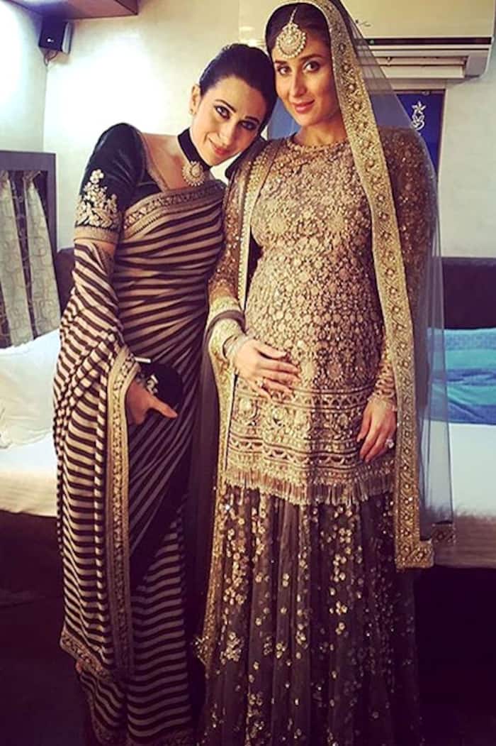 Kareena Kapoor clicked with Karisma Kapoor during LFW 2016