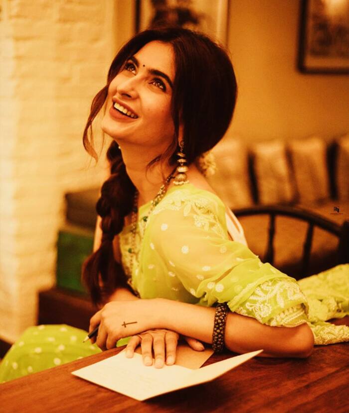 Karishma Sharma strikes a sensuous pose
