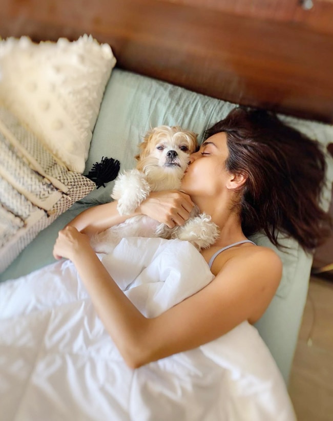 Karishma Tanna is Setting Internet on Fire Karishma Tanna is Setting Internet on Fire