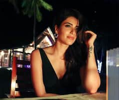 Karishma Tanna Celebrates Her Birthday at The Beach, Diva's Sizzling Pictures From Maldives Can Make You Jealous