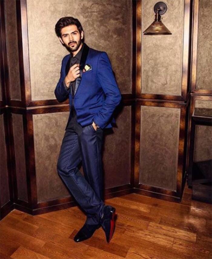 Kartik Aaryan looks dapper in formal pant suit