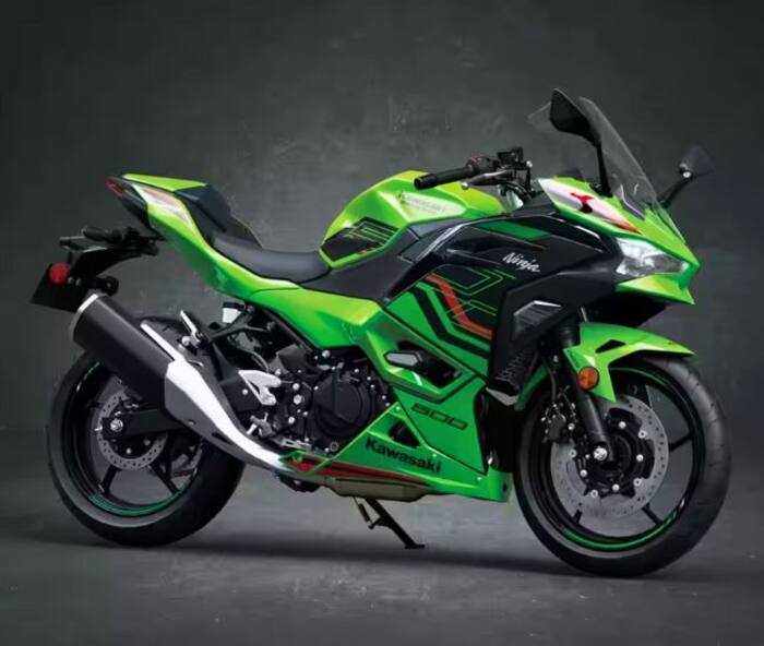Kawasaki Ninja 500  Rs 5 25 lakh  ex showroom 