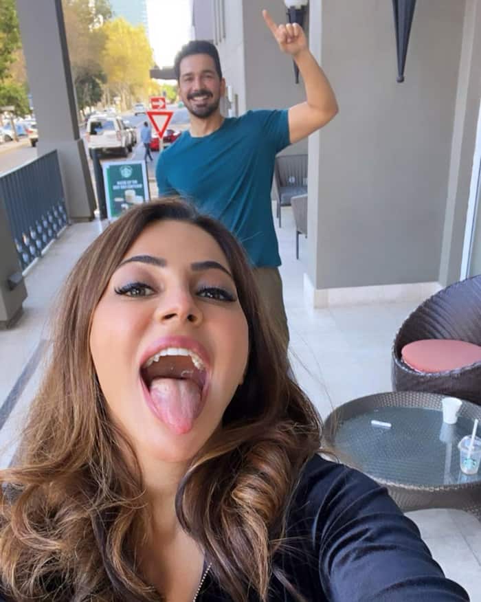 Khatron Ke Khiladi 11  Nikki Tamboli and Abhinav Shukla s crazy pics from South Africa are BFF goals