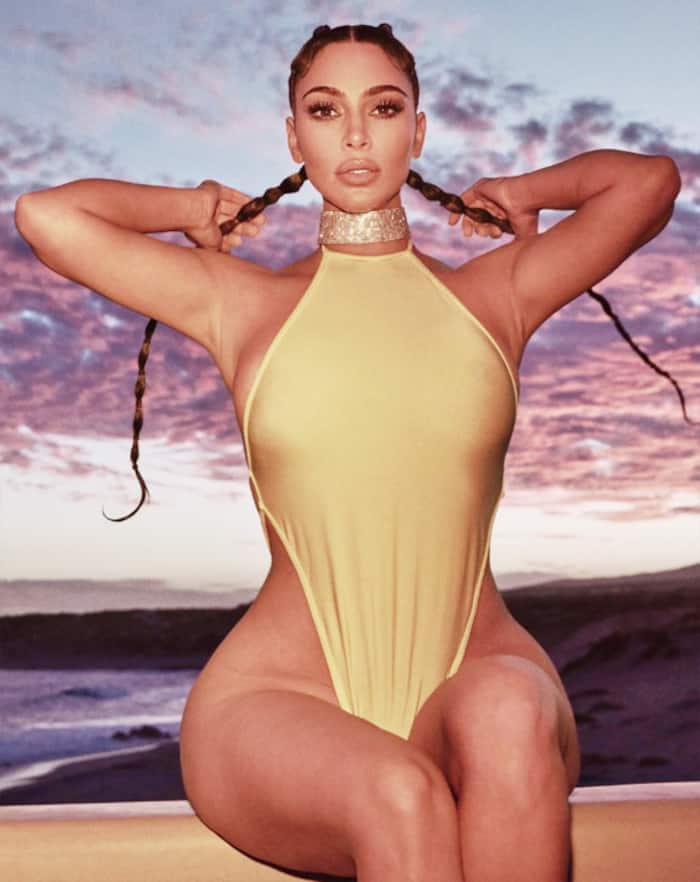 Kim Kardashian Goes Nude