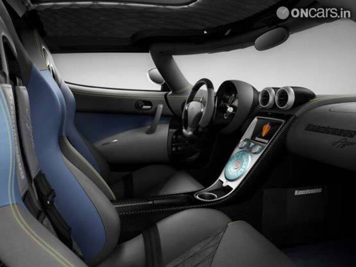 Koenigsegg Agera Interior img1