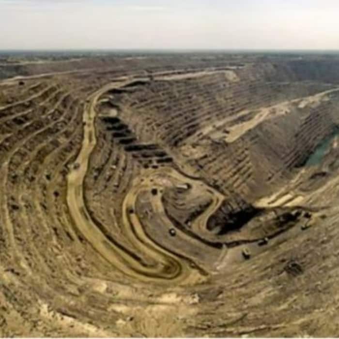 Kolar Gold Fields closed in 2000  creating a gap in large scale gold mining  while public sector firms like NMDC Ltd focused on overseas assets  limiting domestic expansion 