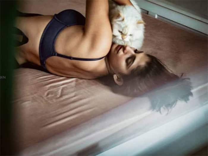 Kubbra Sait Aka Kukoo of Sacred Games Looks Sizzling in These Pictures