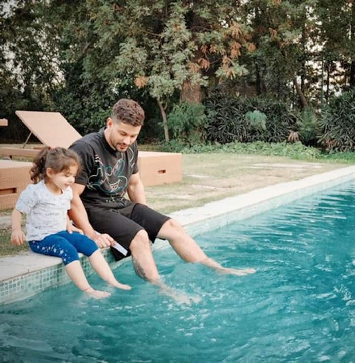 Kunal Kemmu With Little Inaaya