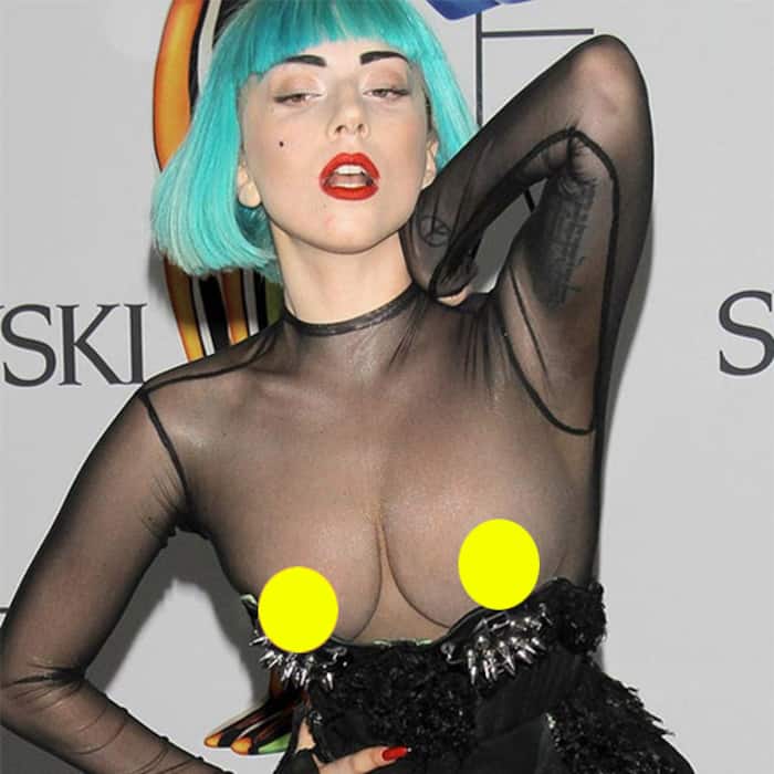 Lady Gaga   s worst wardrobe malfunction during 2011 CFDA Awards