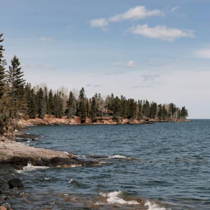 Lake Superior     82 100 sq km The largest freshwater lake by surface area  shared by the United States and Canada 