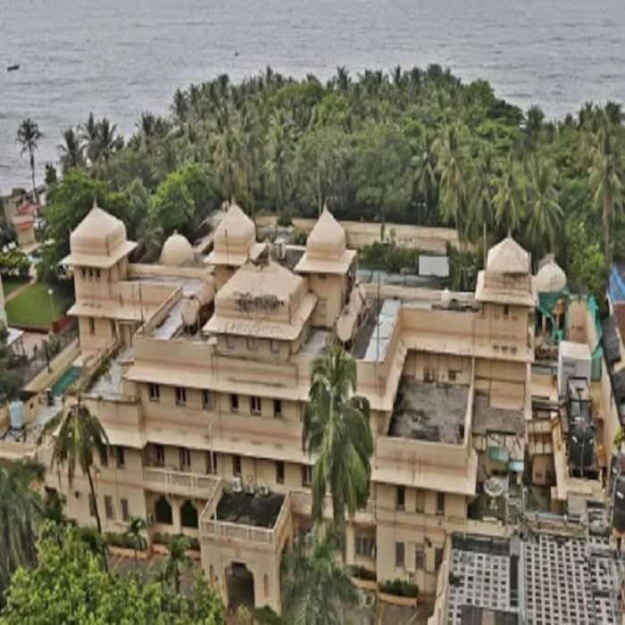 From Antilia to Gulita, 8 Most Luxurious Homes in Mumbai And Their Worth
