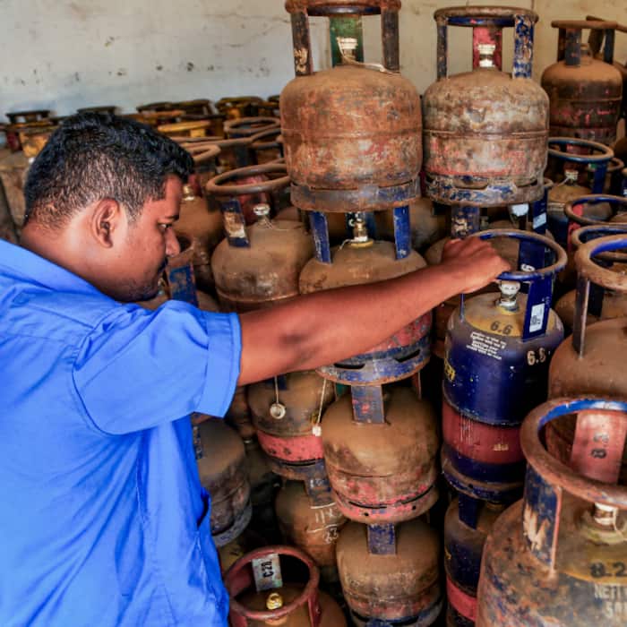 LPG Booking interval from 21 to 25 days in urban areas and up to 45 days in rural areas