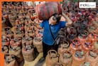 LPG Crisis in India: Protests, Shops closed, Panic buying, and Long queues; Check photos