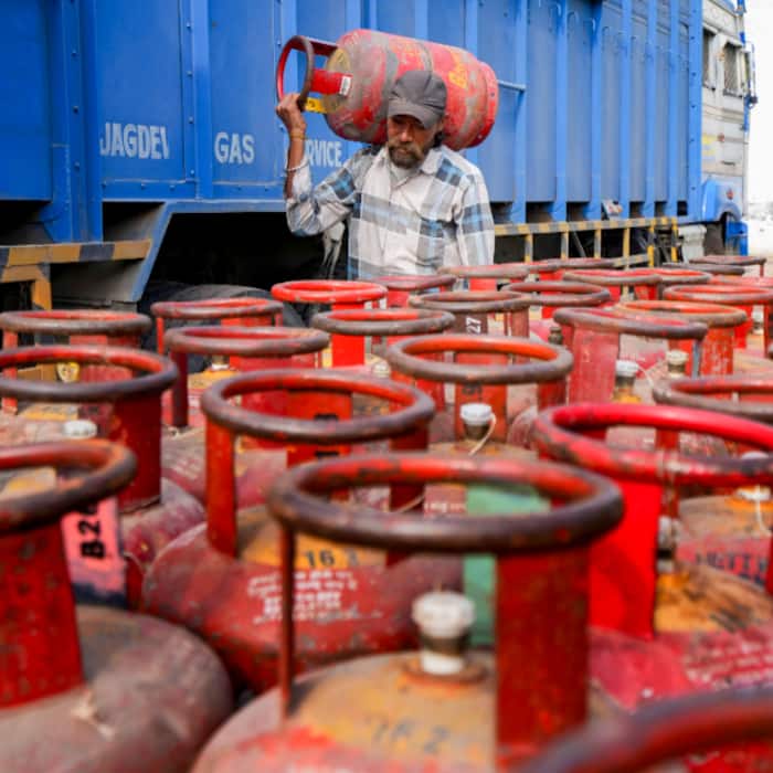 LPG cylinder refill booking via Web