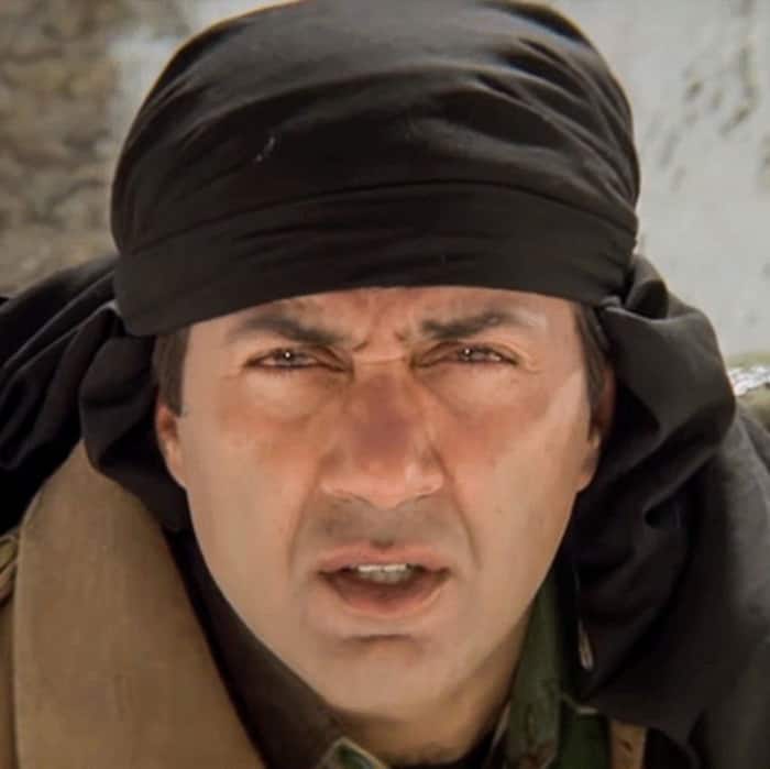 Maa Tujhe Salaam – A soldiers fierce defence of the nation