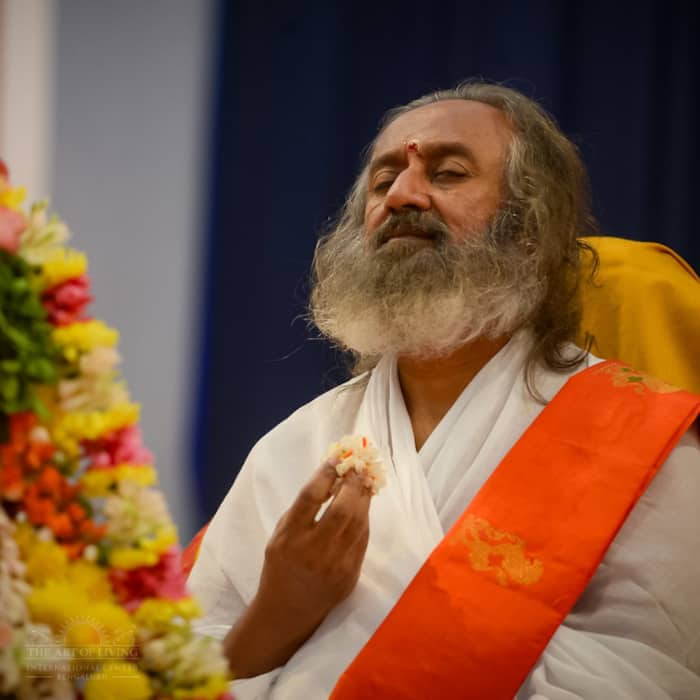 Mahashivratri 2026  10 quotes on Lord Shiva by Gurudev Sri Sri Ravi Shankar