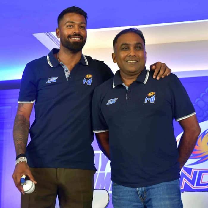 Mahela Jayawardene is set to submit season review this week