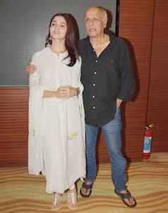 Raazi Screening For Special Kids: Alia Bhatt, Vicky Kaushal, Mahesh Bhatt All Smiles at The Special Event