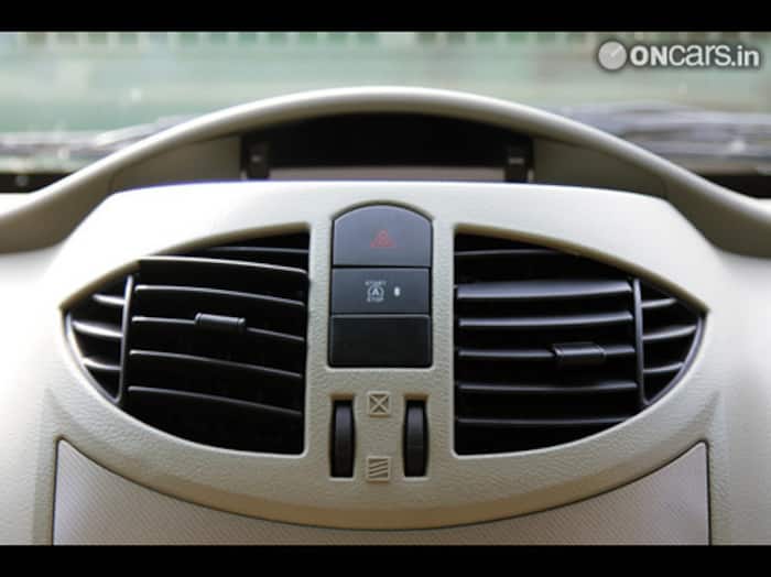 Mahindra Quanto Interiors-img6